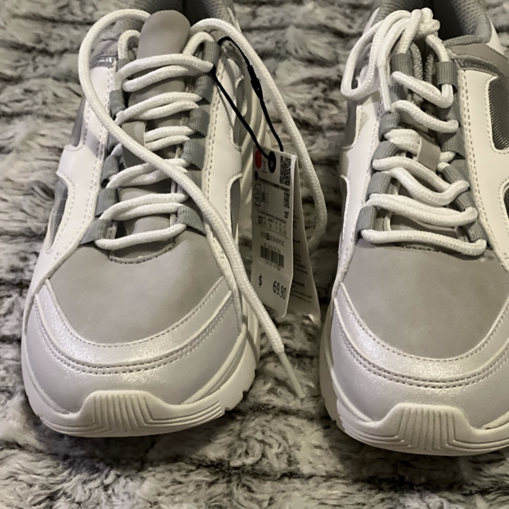 NWT White and Grey Zara Sneakers - Picture 6 of 16